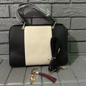 Baby Phat Medium Crossbody Bag!